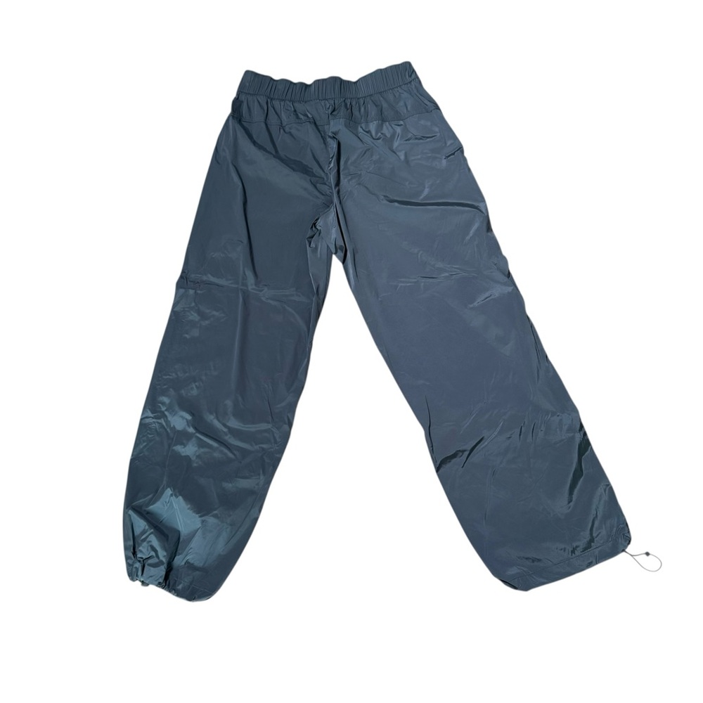 Athleta Rise Pant in color Eden NWT - Picture 6 of 6